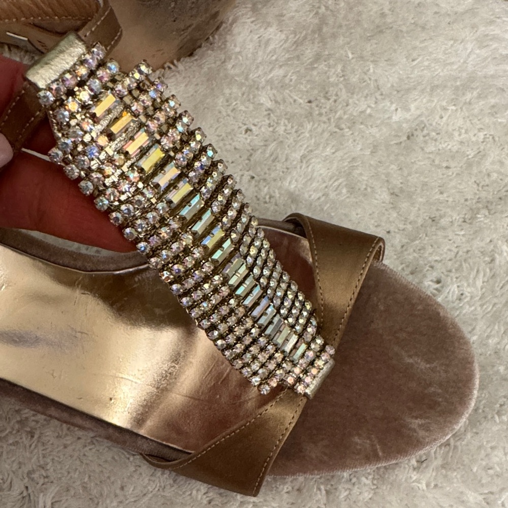 Badgley Mischka Java sandal beige Rhinestone Heel… - image 6